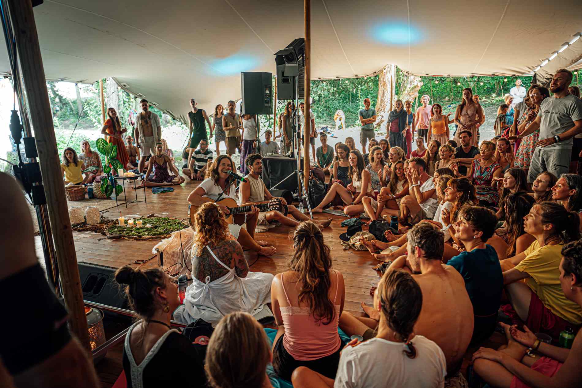 Laor-ceremonialconcert-healingfestival